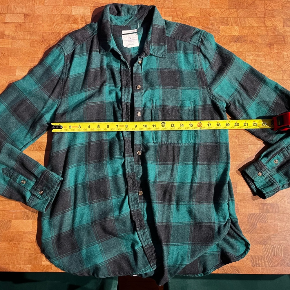 American Eagle Flannel Shirt Womens Size Large Green Boyfriend Fit